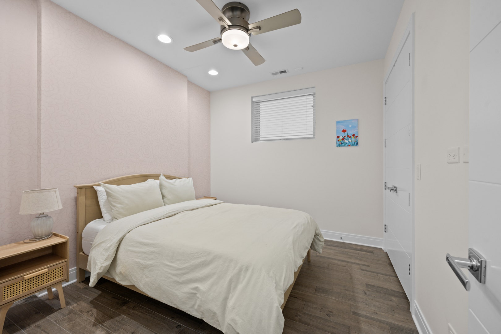 933 W George Street, #1N, Chicago, IL 60657