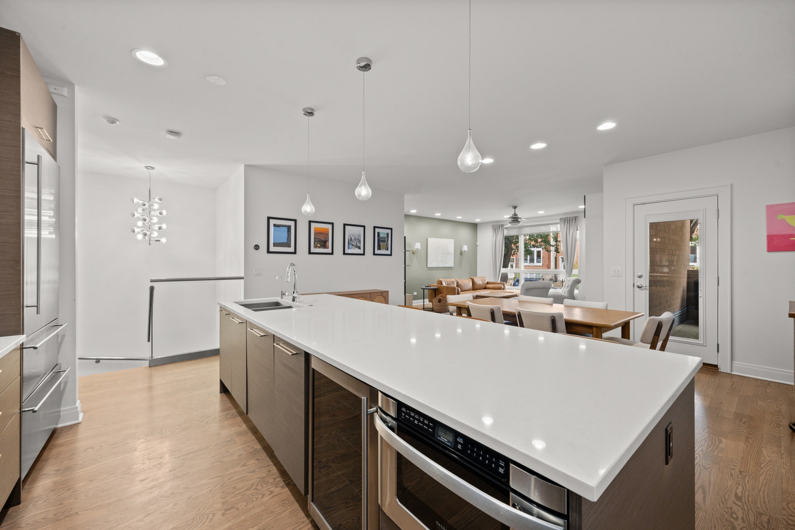933 W George Street, #1N, Chicago, IL 60657