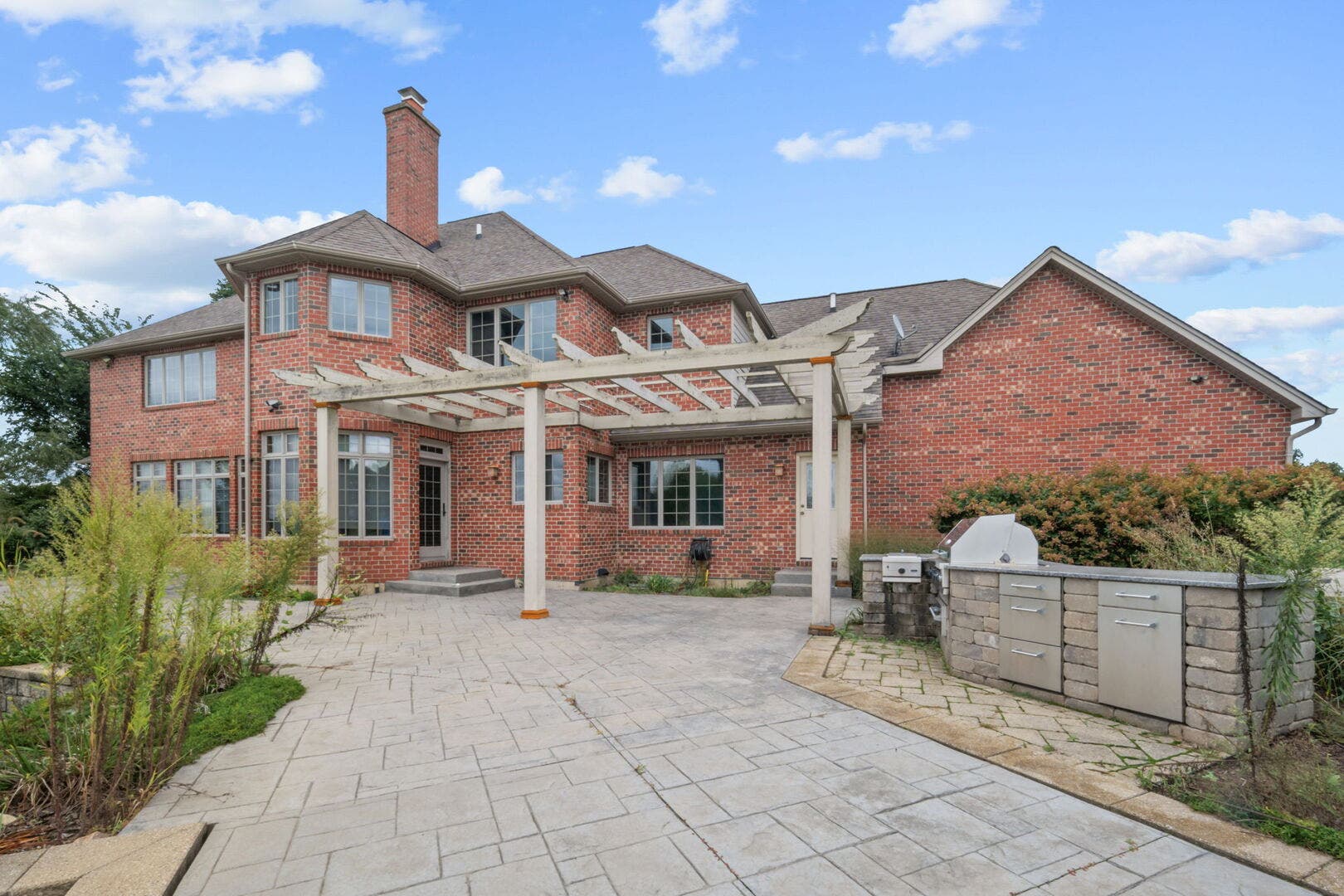 11N720 Muirhead Road, Elgin, IL 60124 11N720 Muirhead Road, Elgin, IL 60124