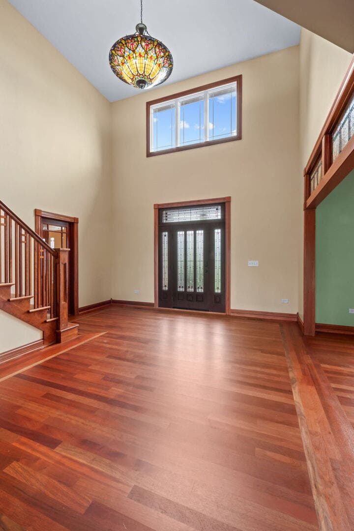 11N720 Muirhead Road, Elgin, IL 60124 11N720 Muirhead Road, Elgin, IL 60124