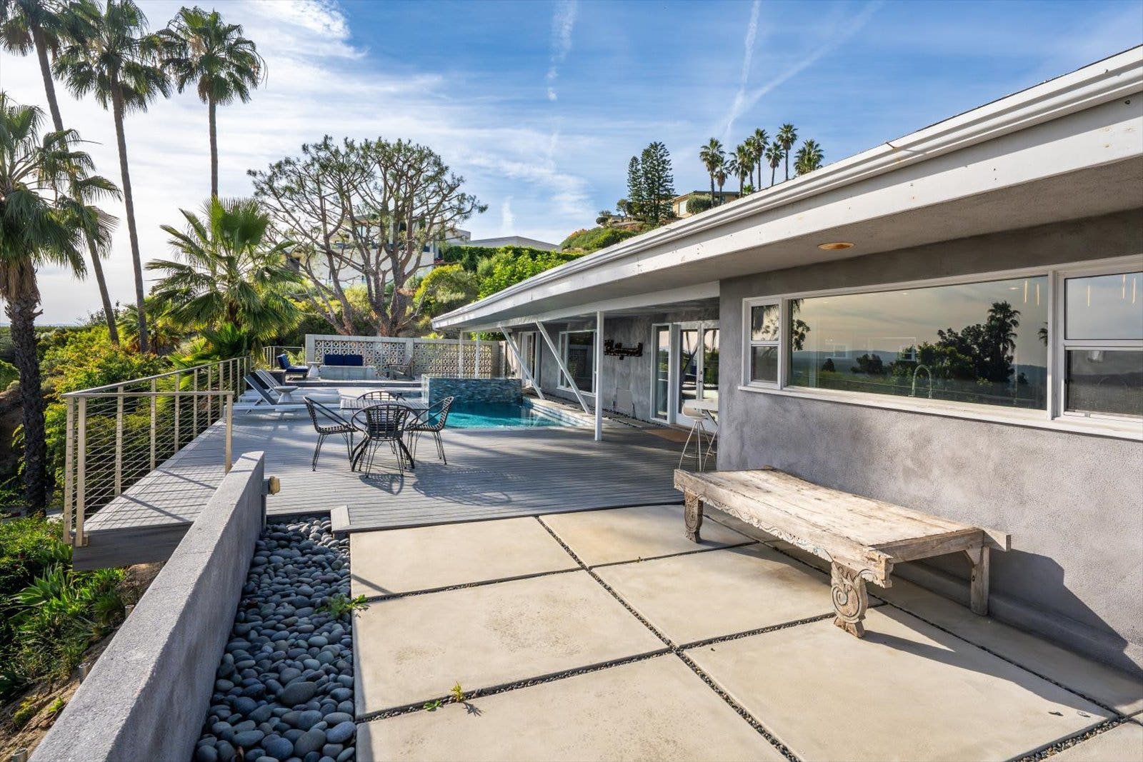 1900 Ransom Road, Glendale, CA 91202 1900 Ransom Road, Glendale, CA 91202