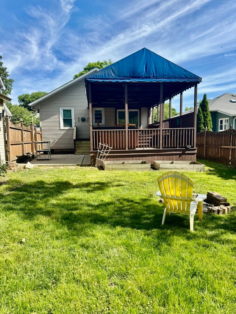 921 Chicago Avenue, Downers Grove, IL 60515 921 Chicago Avenue, Downers Grove, IL 60515