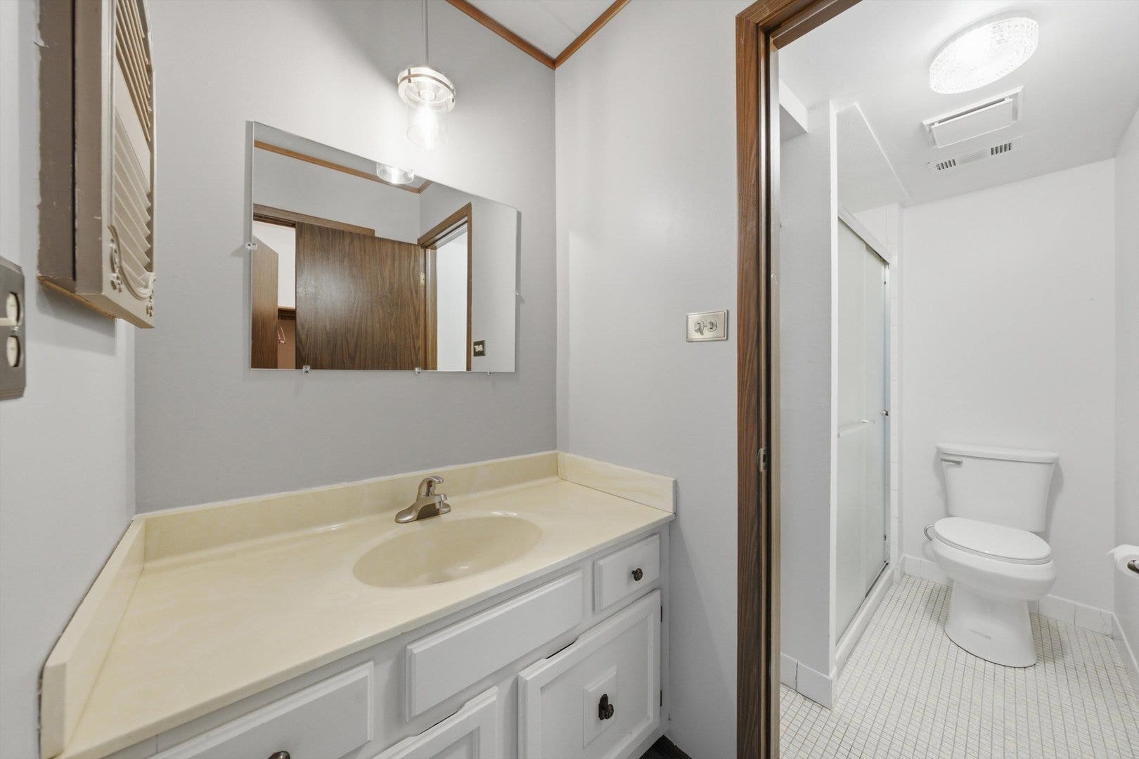 7505 175th Street, #124, Tinley Park, IL 60477 7505 175th Street, #124, Tinley Park, IL 60477