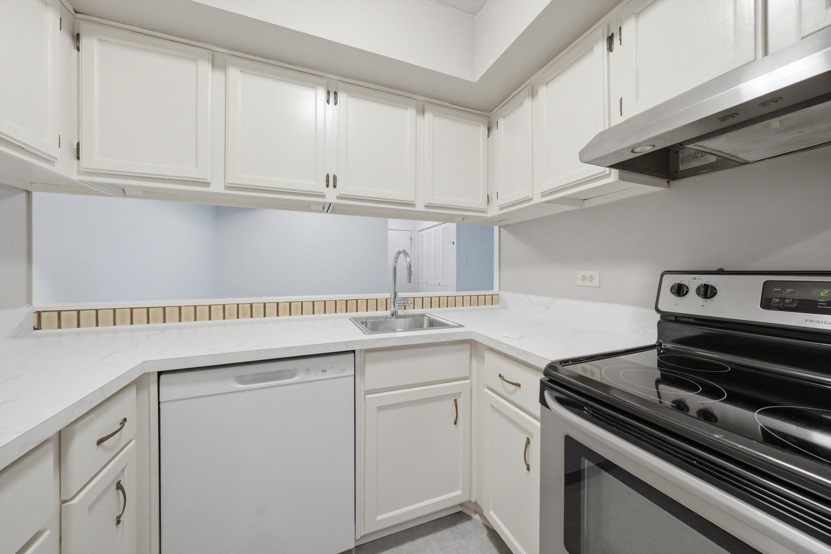 7505 175th Street, #124, Tinley Park, IL 60477 7505 175th Street, #124, Tinley Park, IL 60477