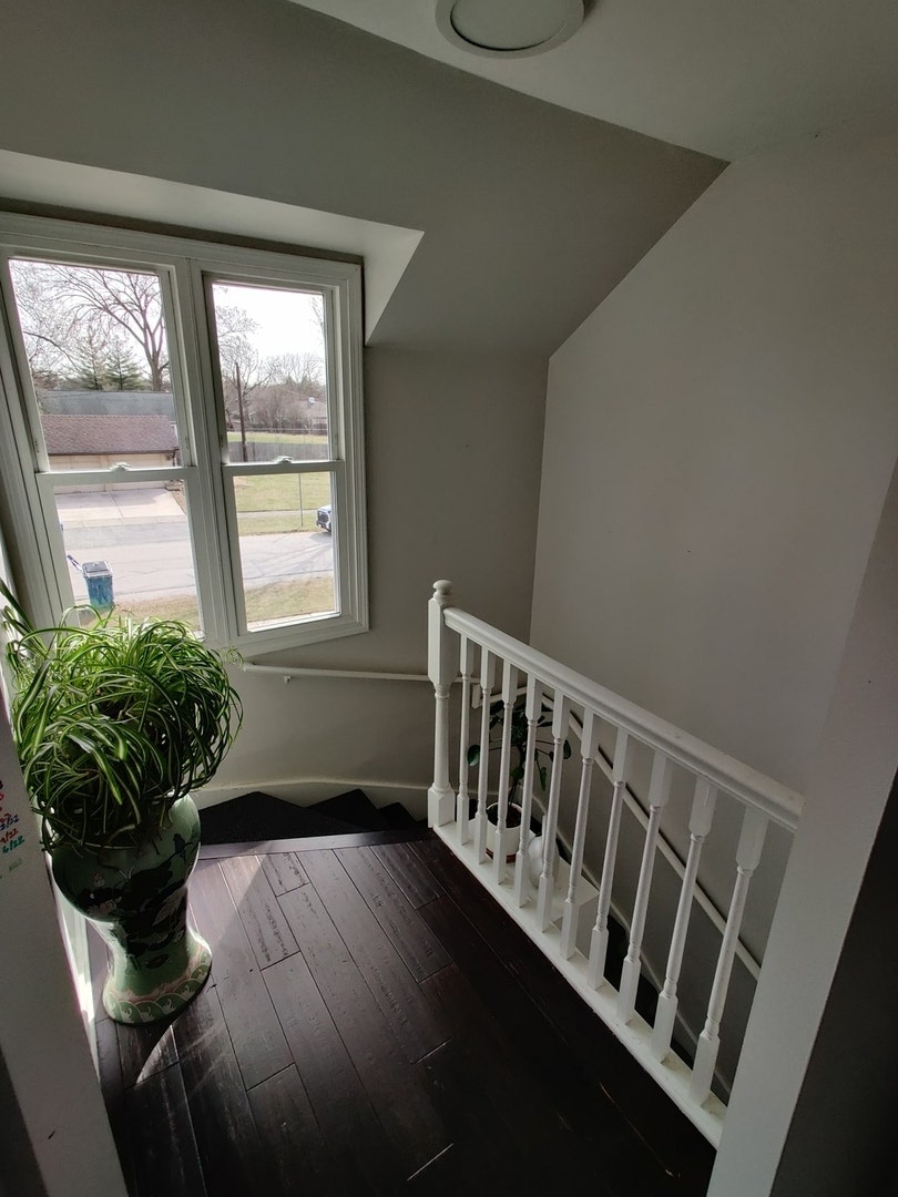 4946 Florence Avenue, Downers Grove, IL 60515