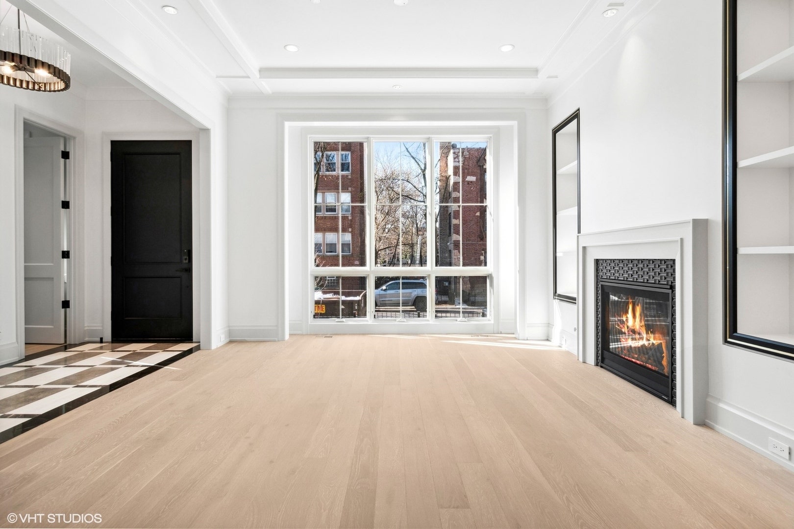 2163 W Windsor Avenue, Chicago, IL 60625 2163 W Windsor Avenue, Chicago, IL 60625