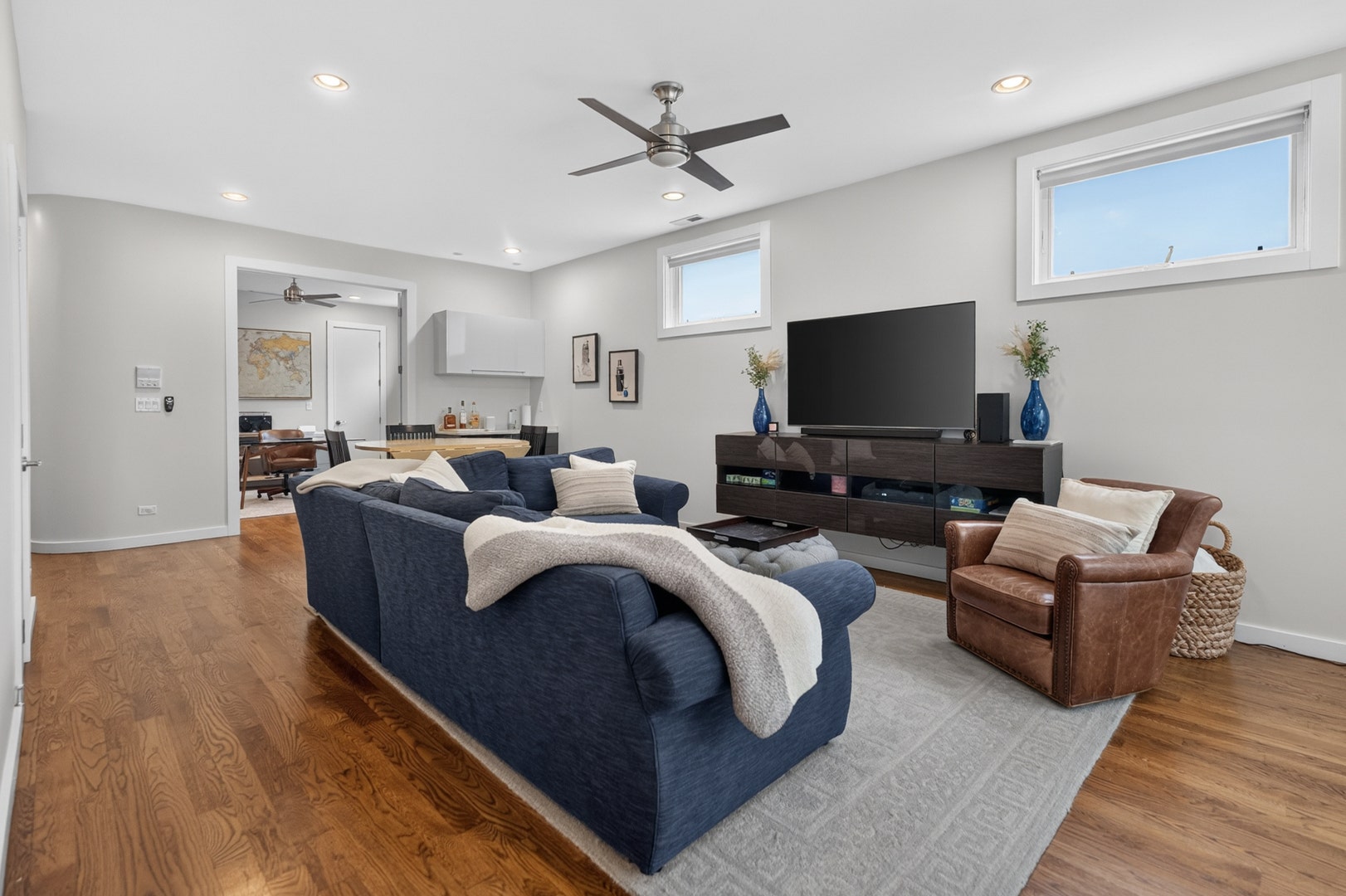 2012 W Shakespeare Avenue, #1, Chicago, IL 60647 2012 W Shakespeare Avenue, #1, Chicago, IL 60647