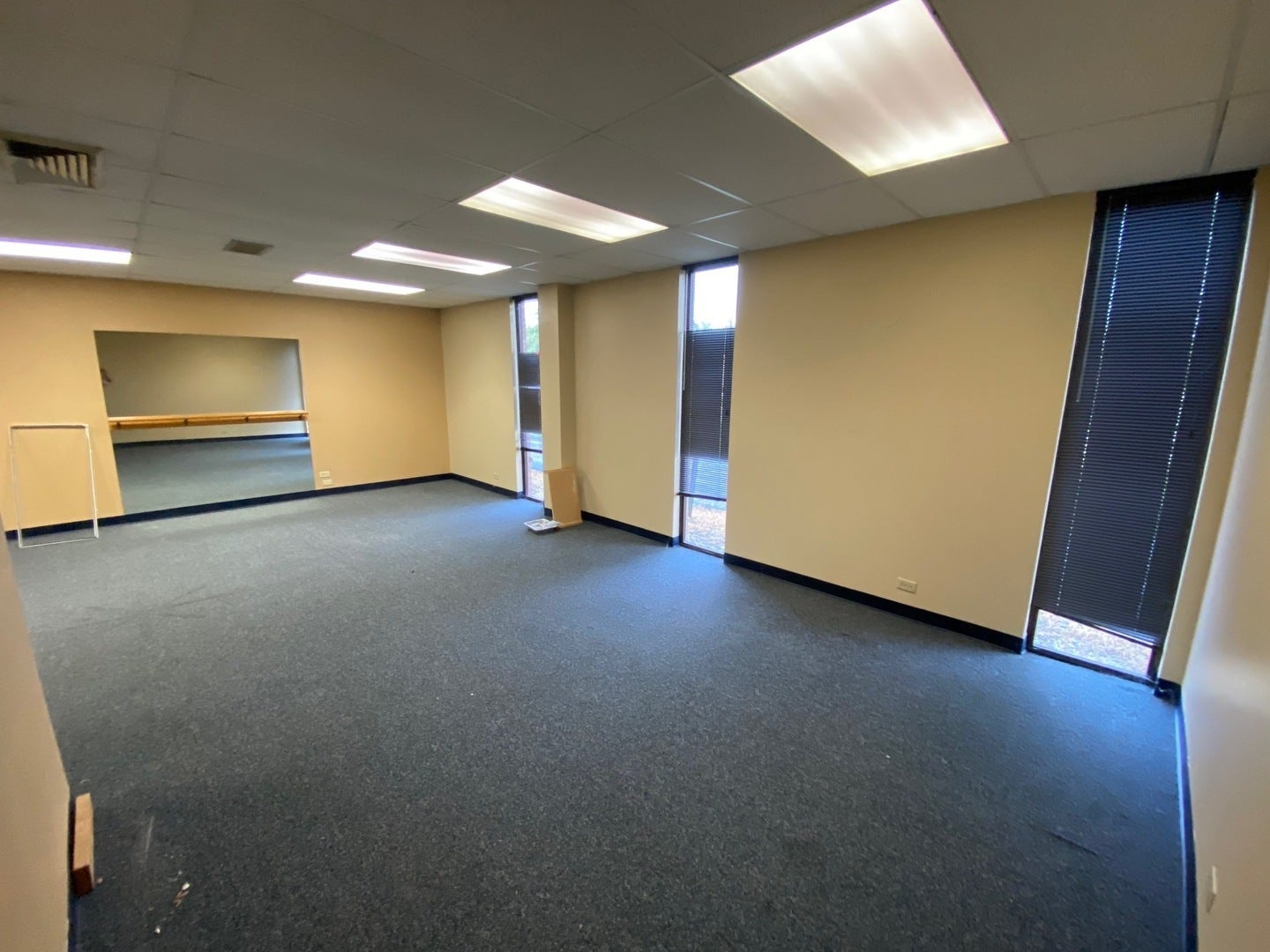 2555 W Lincoln Highway, #102, Olympia Fields, IL 60461