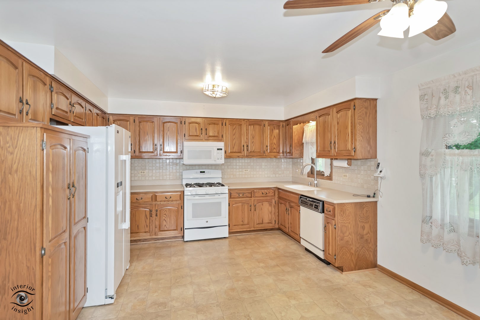 15718 Chapel Hill Road, Orland Park, IL 60462