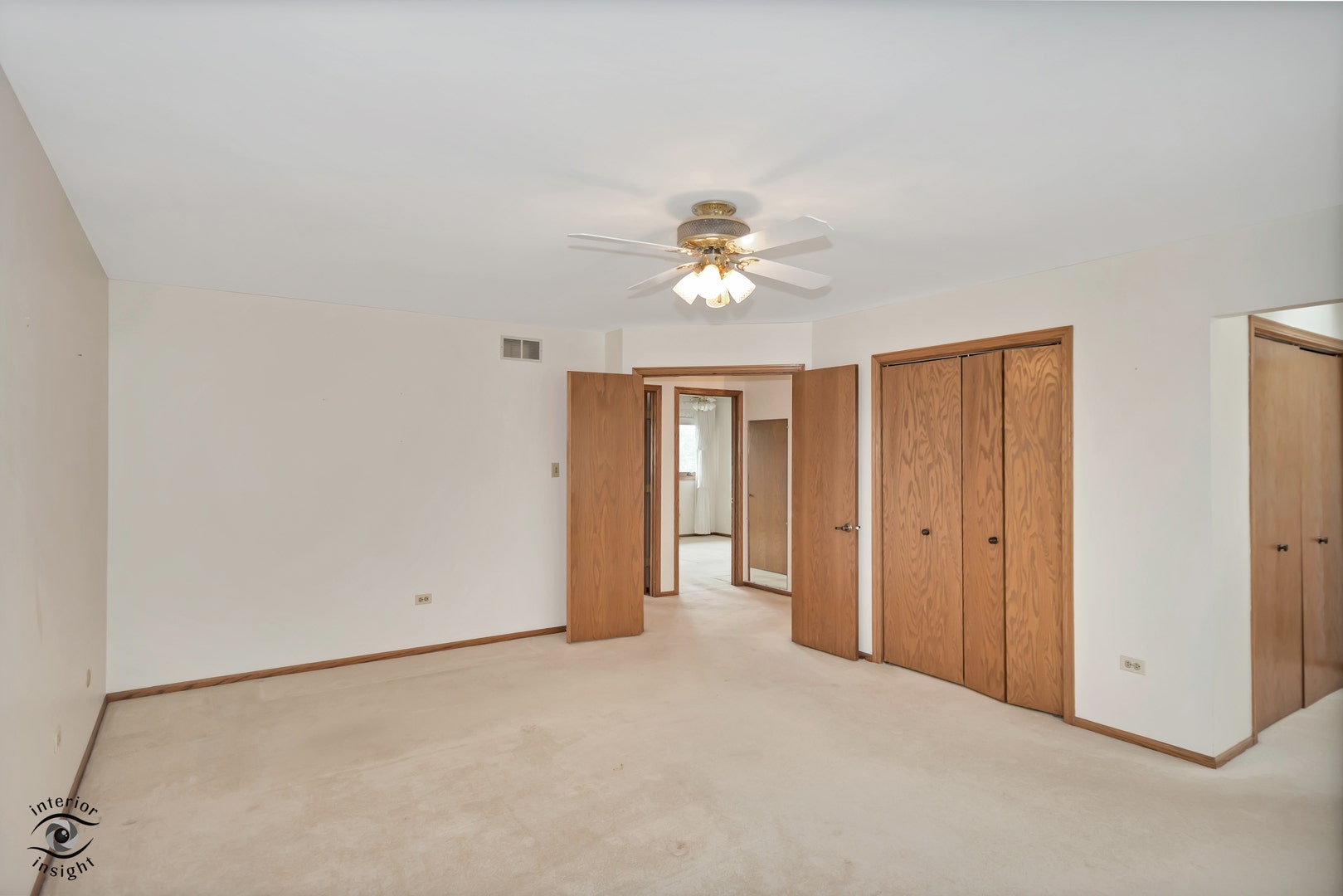 15718 Chapel Hill Road, Orland Park, IL 60462