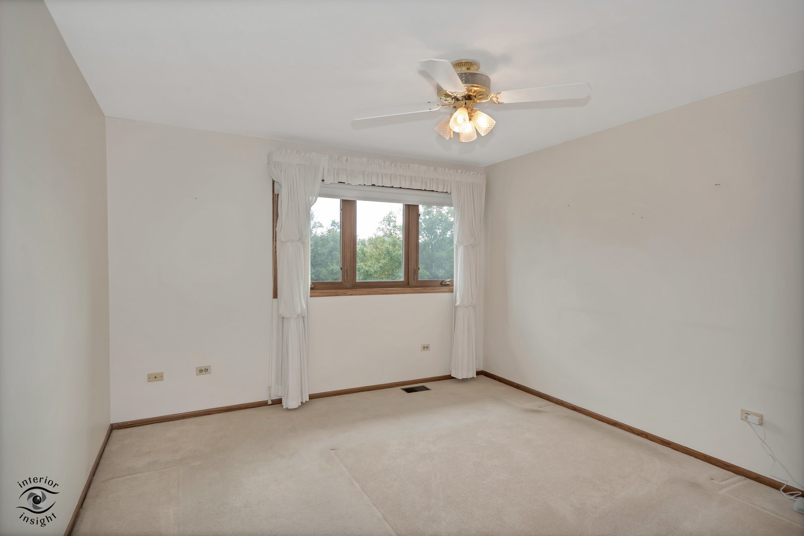 15718 Chapel Hill Road, Orland Park, IL 60462