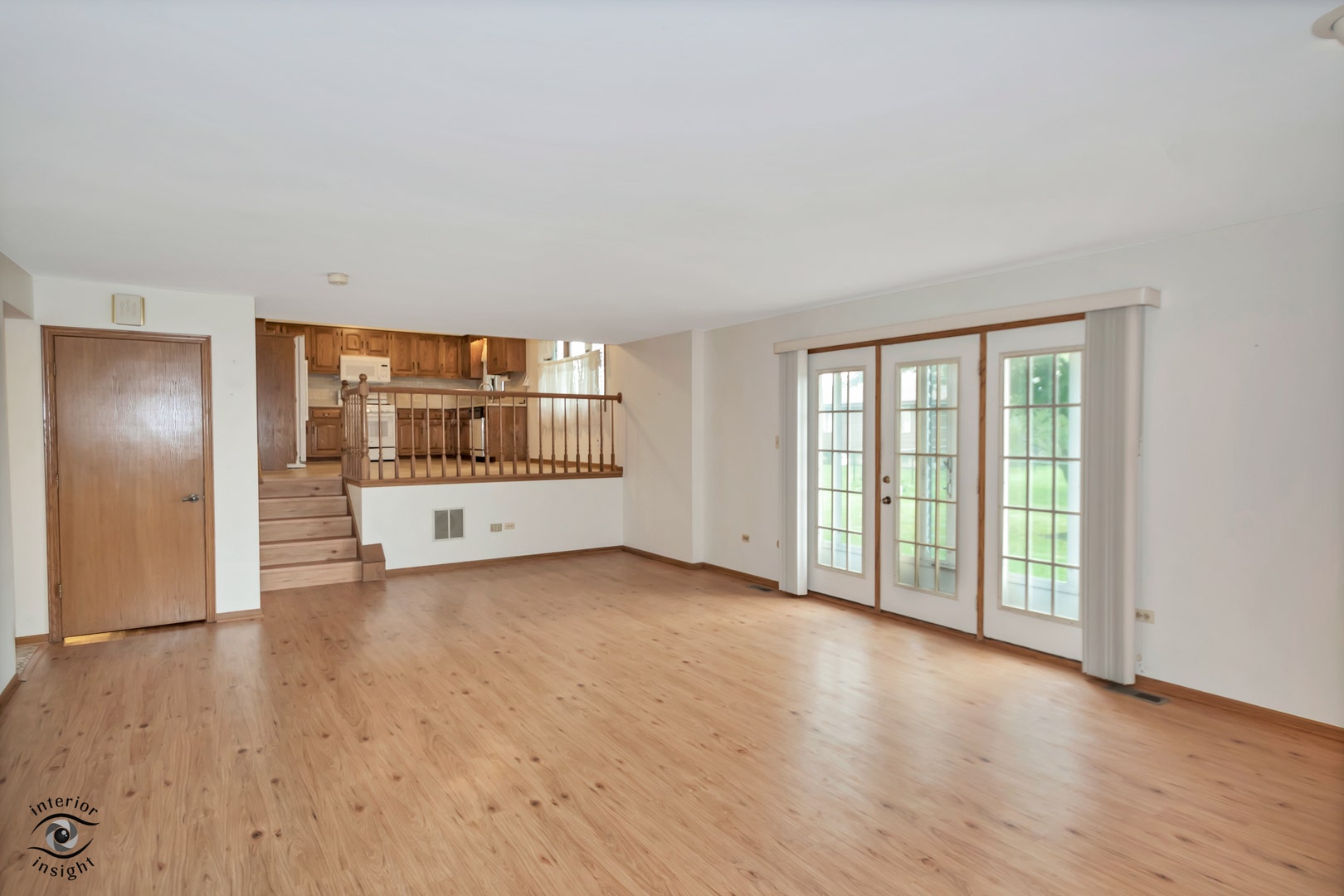 15718 Chapel Hill Road, Orland Park, IL 60462