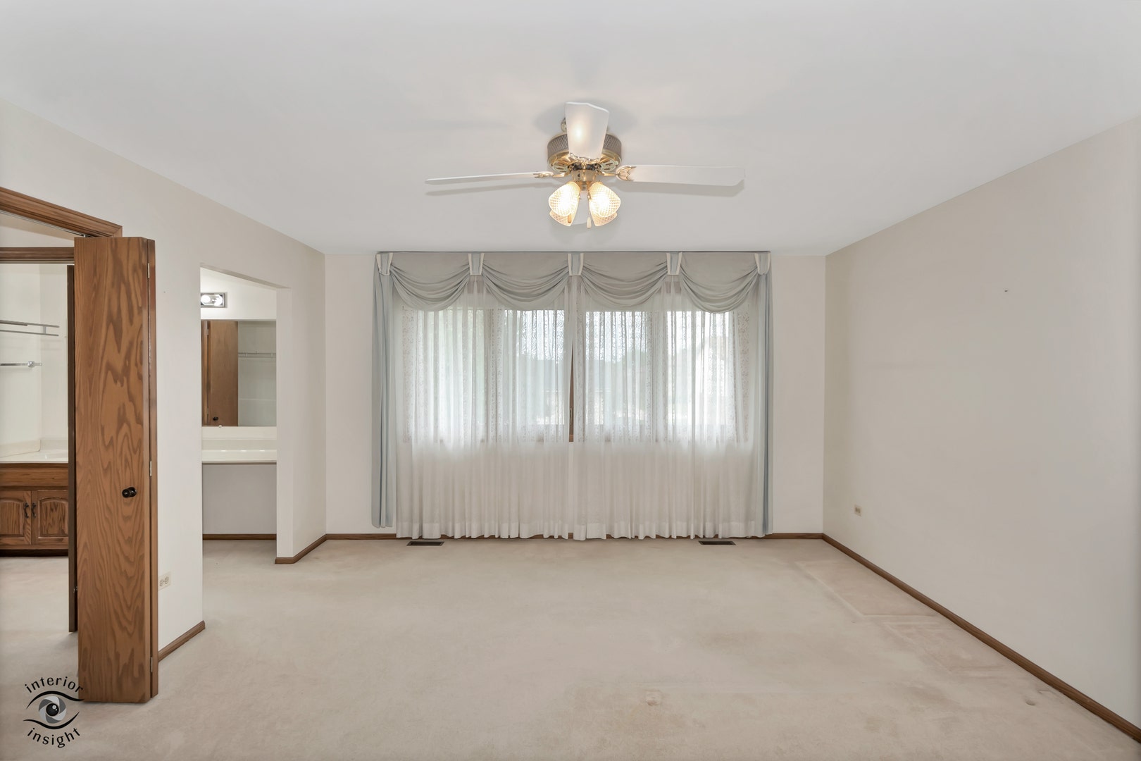 15718 Chapel Hill Road, Orland Park, IL 60462