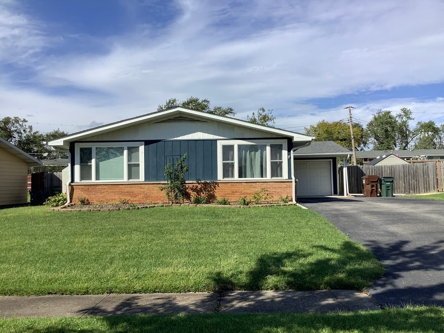 Property photo for 9430 Elm Avenue, Mokena, IL