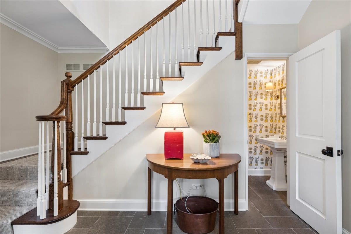252 Myrtle Street, Winnetka, IL 60093 252 Myrtle Street, Winnetka, IL 60093