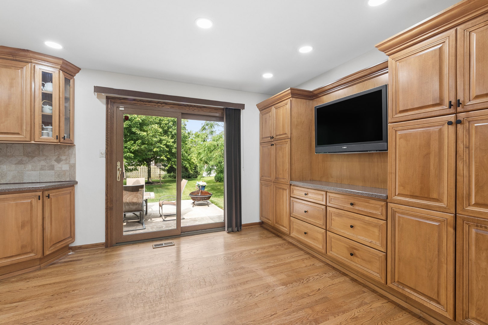15208 Royal Foxhunt Road, Orland Park, IL 60462