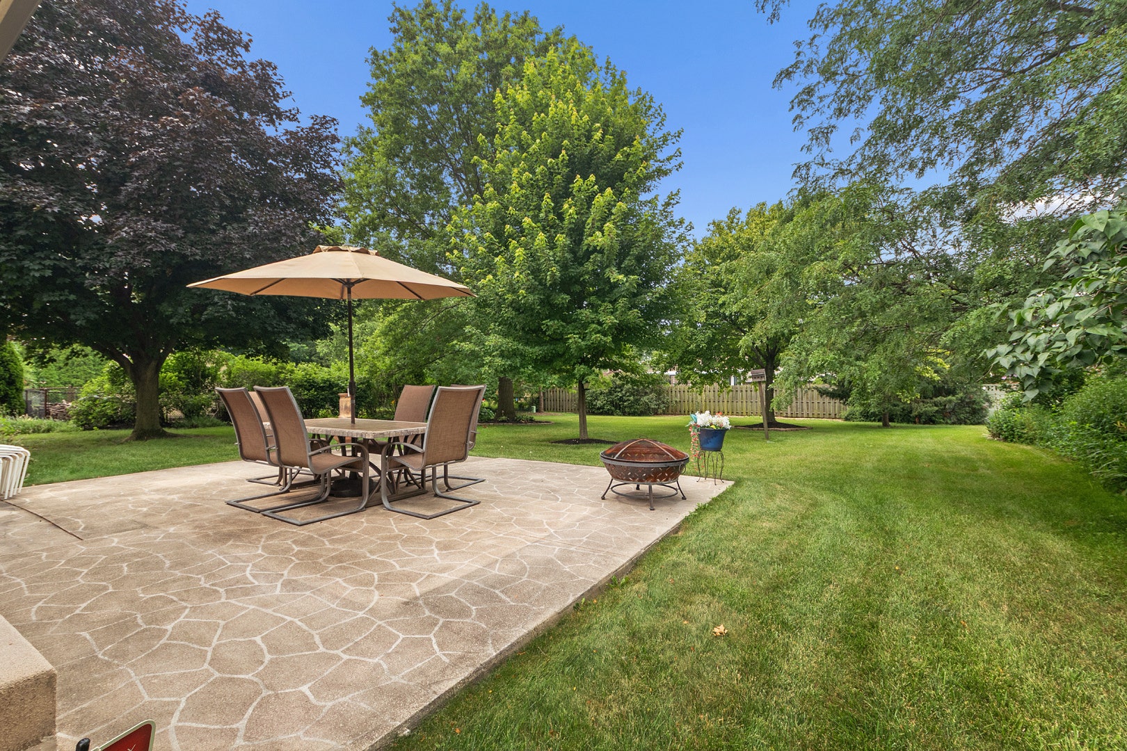 15208 Royal Foxhunt Road, Orland Park, IL 60462