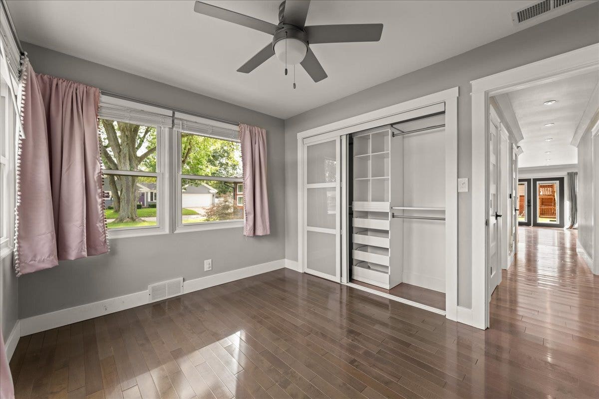 1720 Garfield Avenue, Aurora, IL 60506 1720 Garfield Avenue, Aurora, IL 60506
