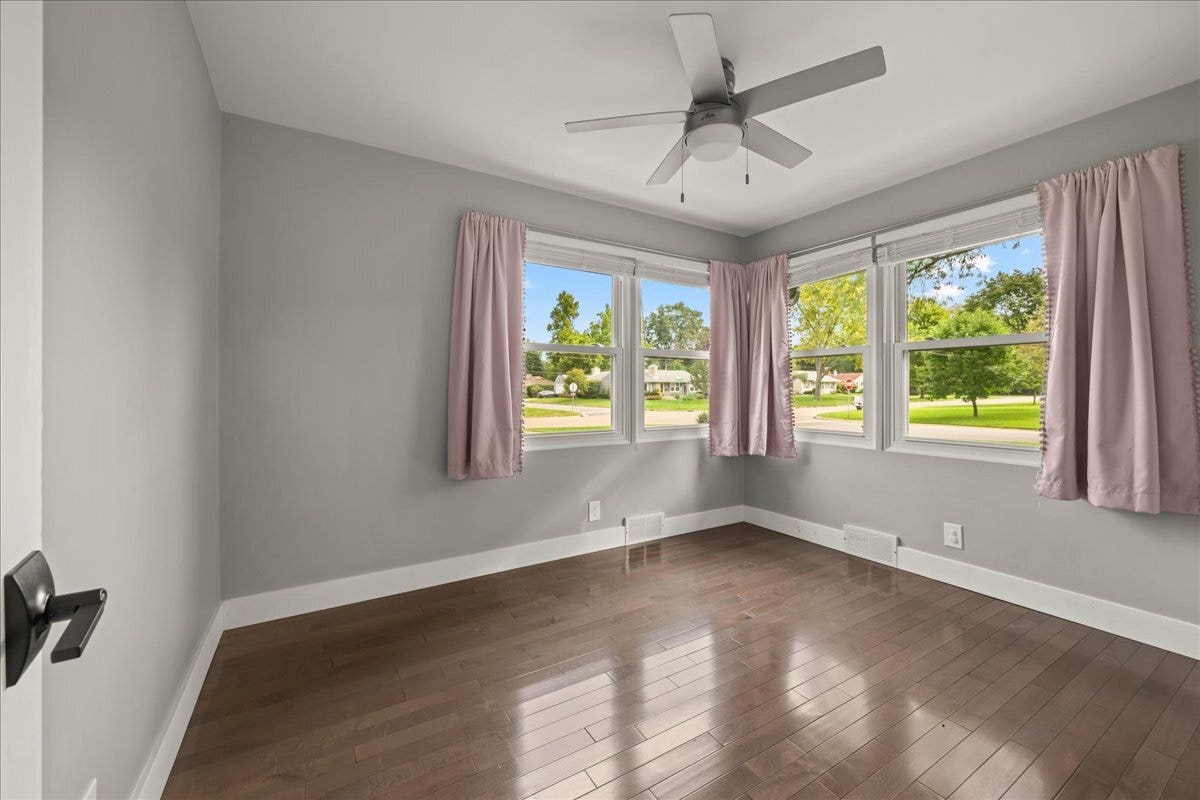 1720 Garfield Avenue, Aurora, IL 60506 1720 Garfield Avenue, Aurora, IL 60506