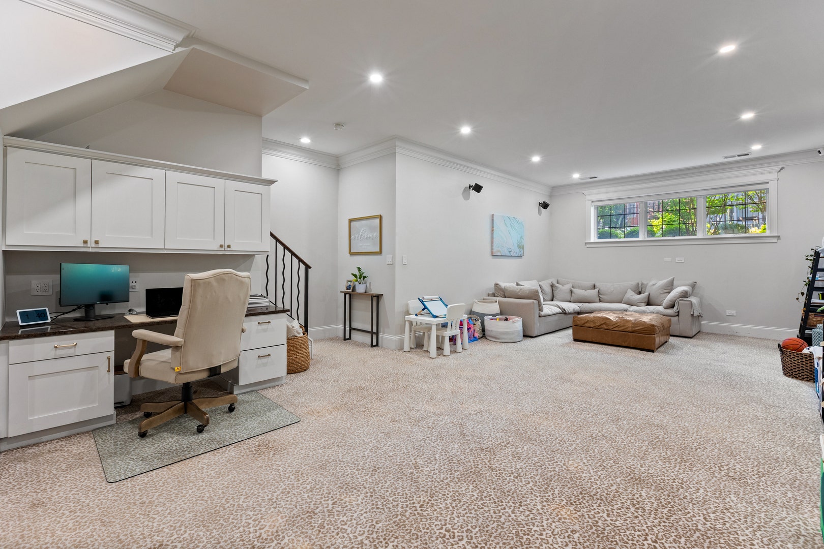 3921 N Greenview Avenue, #1, Chicago, IL 60613