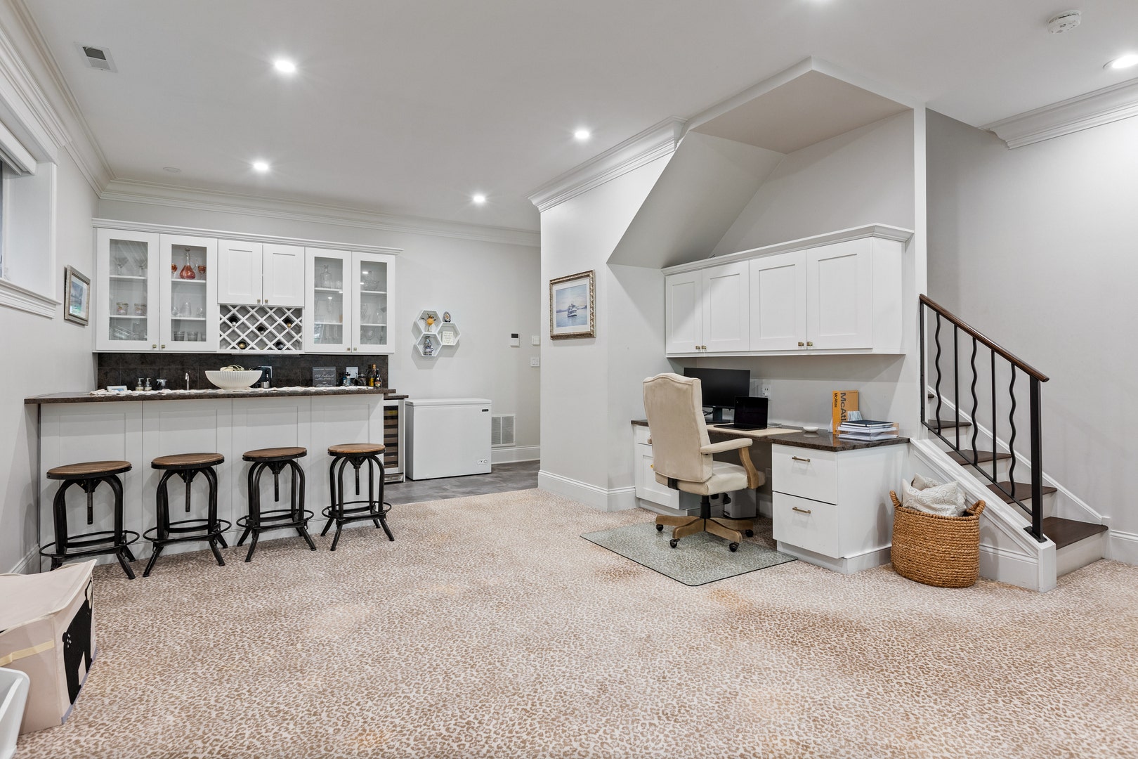 3921 N Greenview Avenue, #1, Chicago, IL 60613