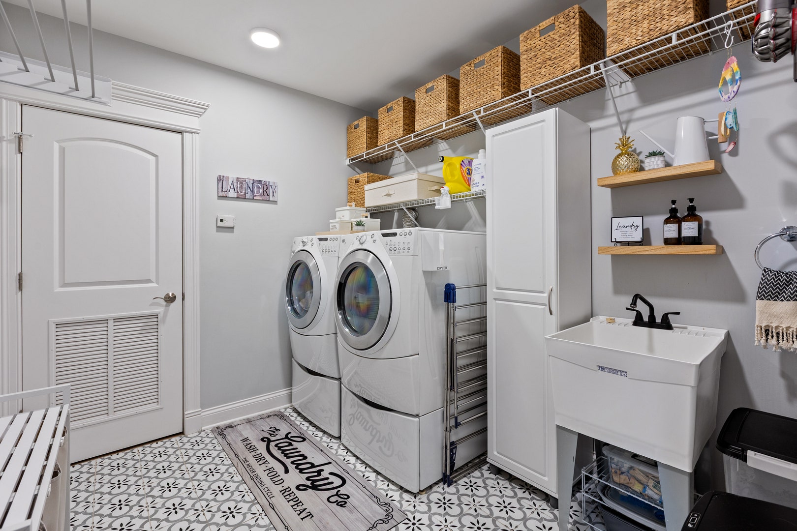 3921 N Greenview Avenue, #1, Chicago, IL 60613