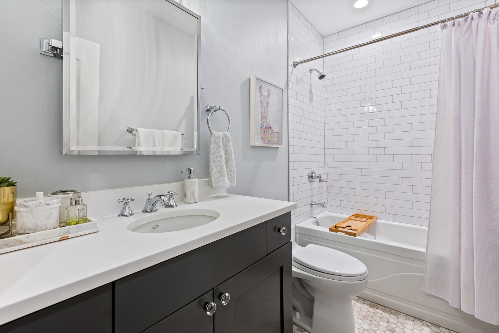 3921 N Greenview Avenue, #1, Chicago, IL 60613