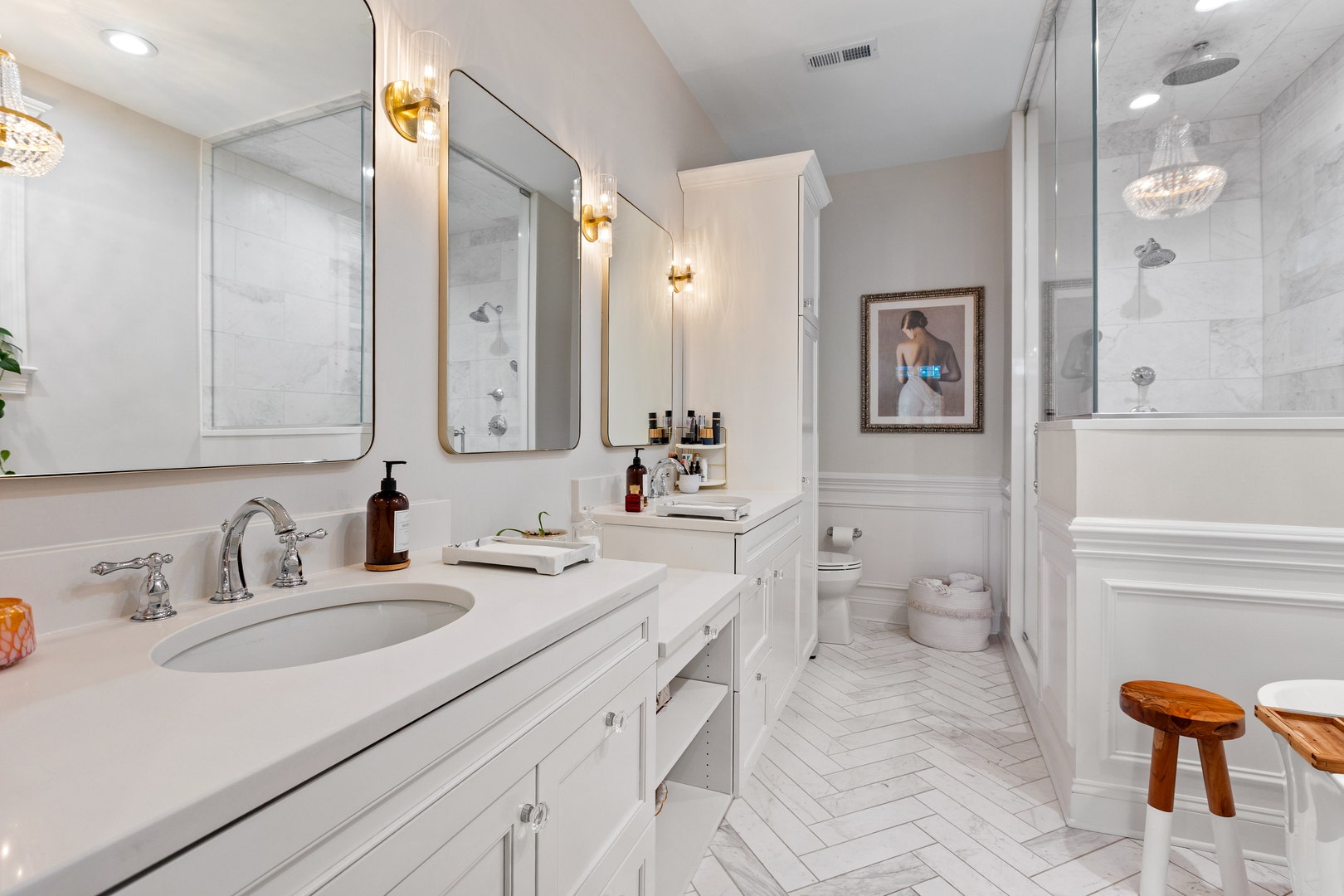 3921 N Greenview Avenue, #1, Chicago, IL 60613
