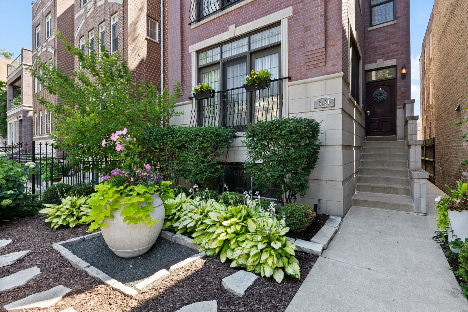 3921 N Greenview Avenue, #1, Chicago, IL 60613