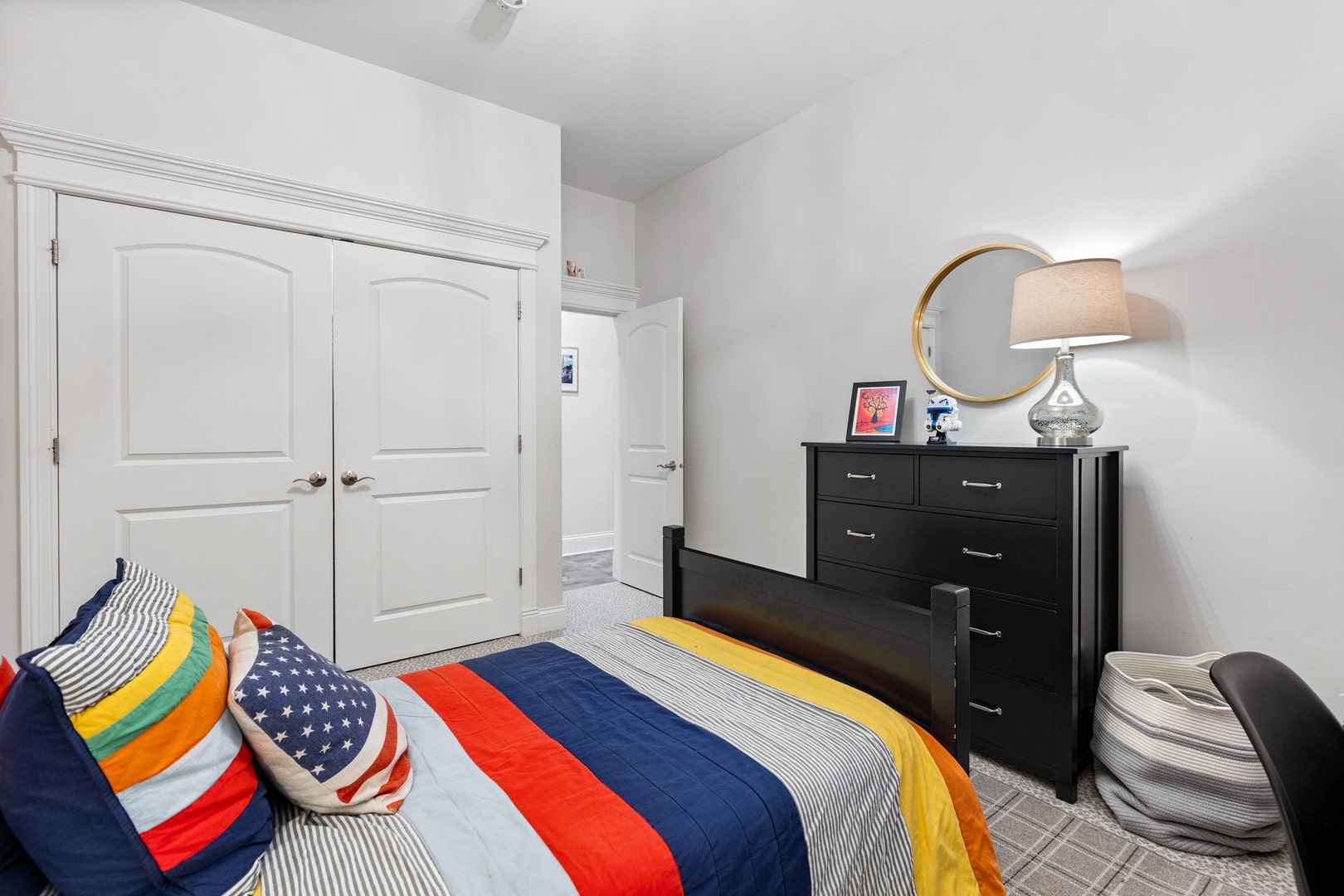 3921 N Greenview Avenue, #1, Chicago, IL 60613