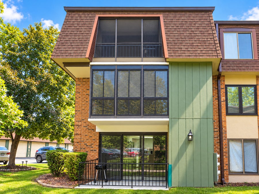 Property photo for 9165 North Road, #F, Palos Hills, IL