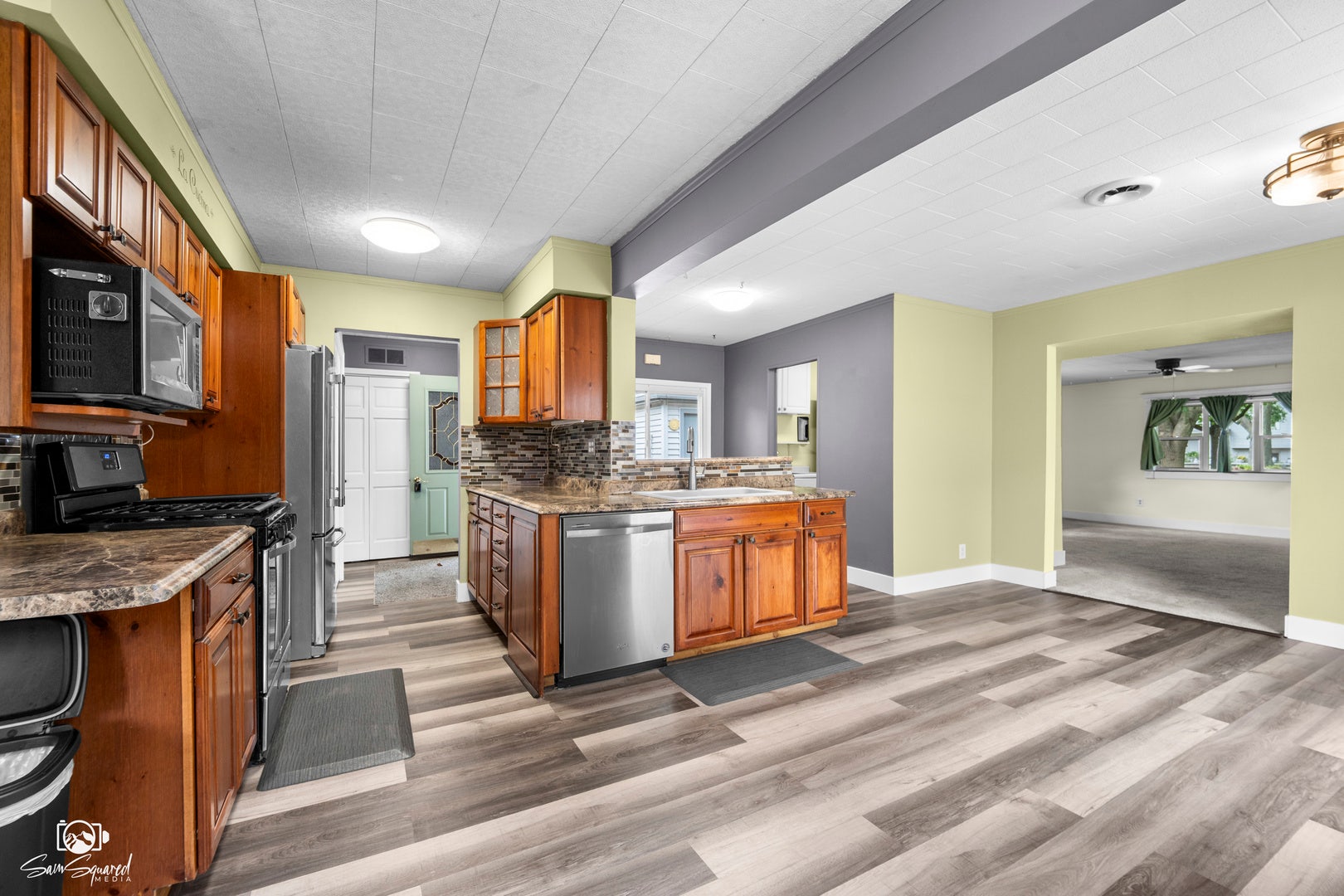 172 Lawton Lane, Bolingbrook, IL 60440