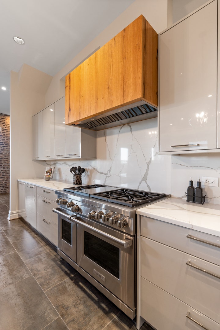 401 N Aberdeen Street, #4N, Chicago, IL 60642 401 N Aberdeen Street, #4N, Chicago, IL 60642