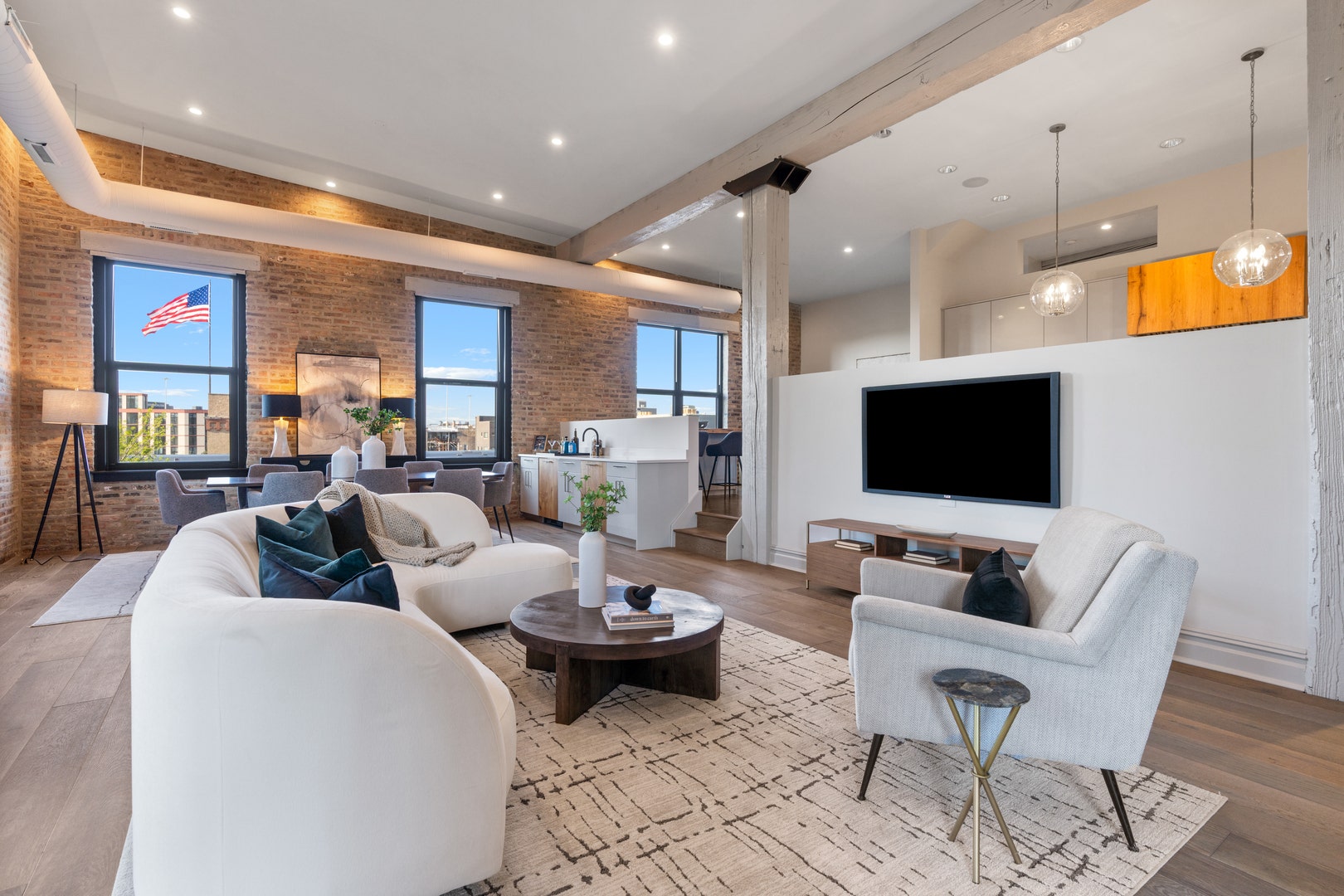 401 N Aberdeen Street, #4N, Chicago, IL 60642 401 N Aberdeen Street, #4N, Chicago, IL 60642