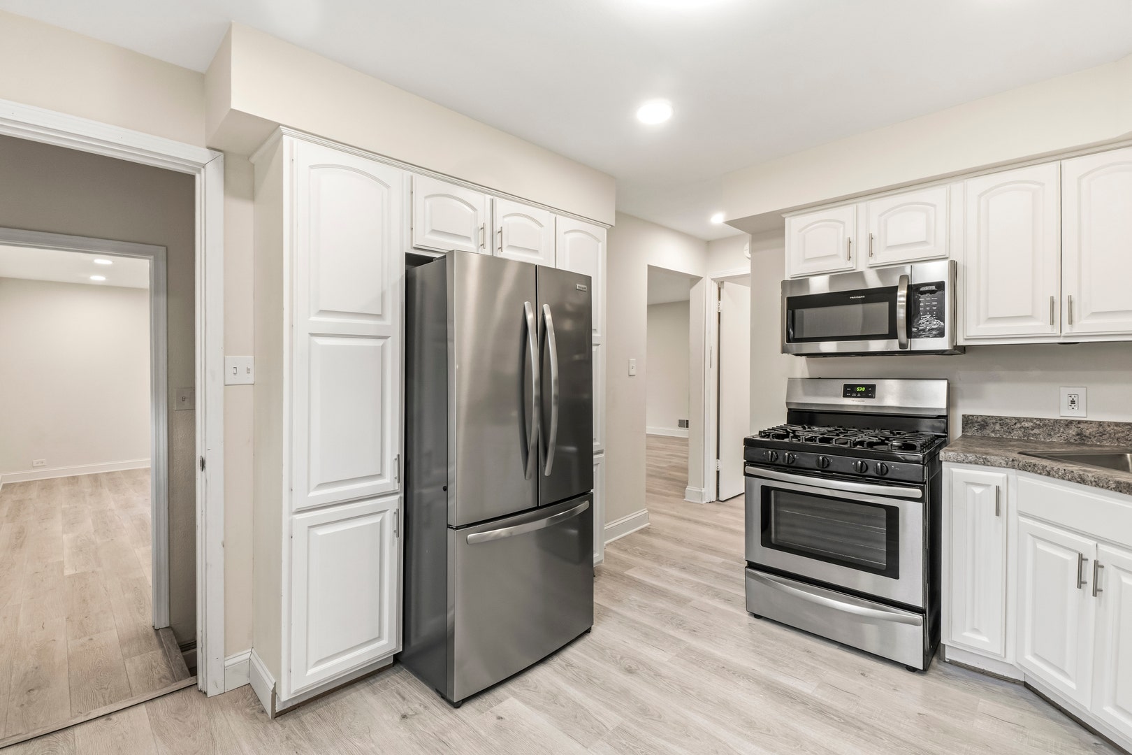 1209 Colorado Avenue, Joliet, IL 60435