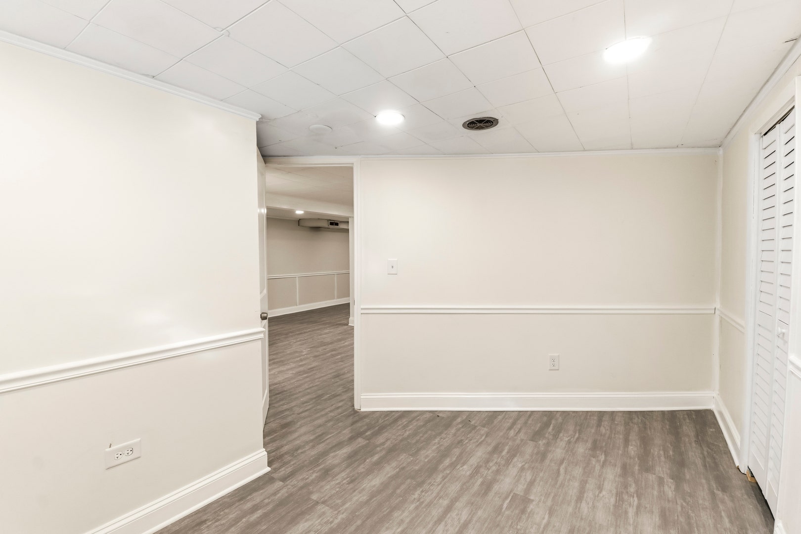 1209 Colorado Avenue, Joliet, IL 60435