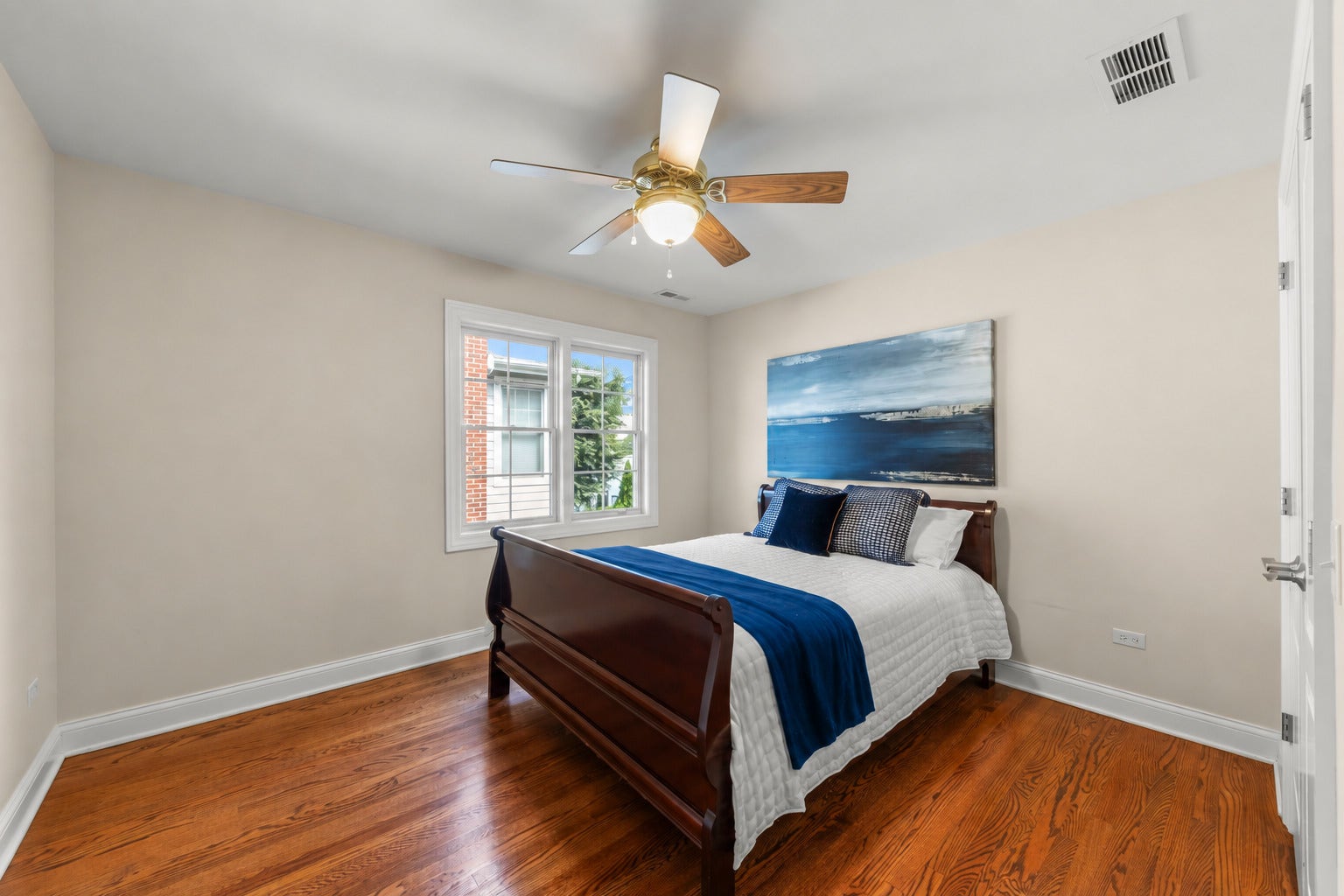706 N Ellsworth Street, Naperville, IL 60563
