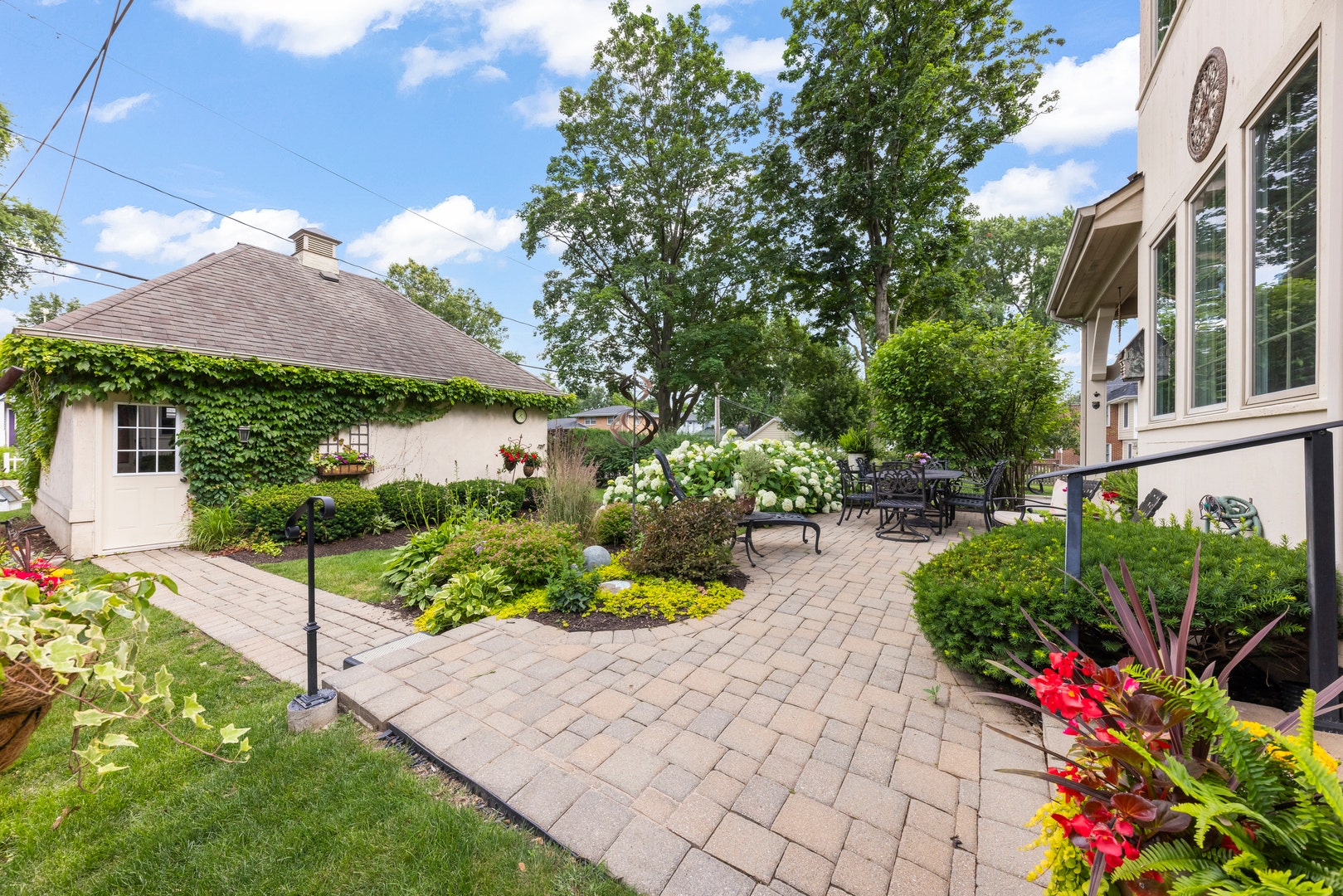706 N Ellsworth Street, Naperville, IL 60563
