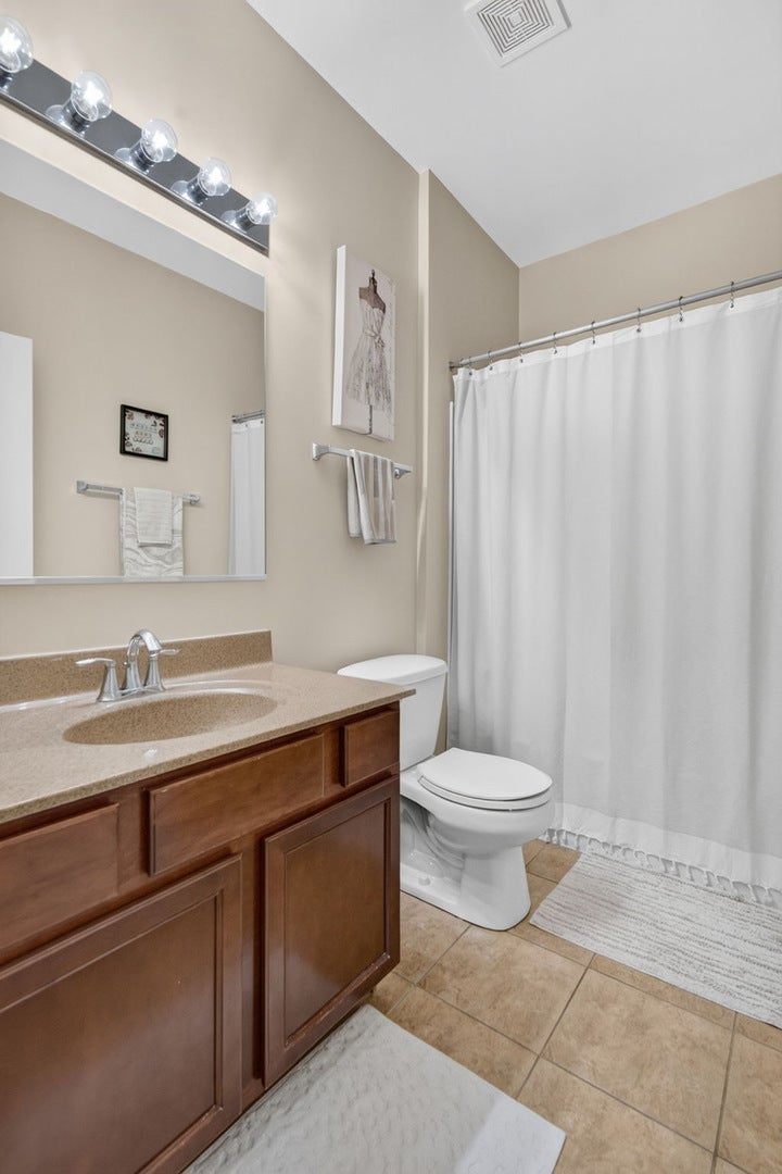 1611 Balboa Drive, Minooka, IL 60447 1611 Balboa Drive, Minooka, IL 60447