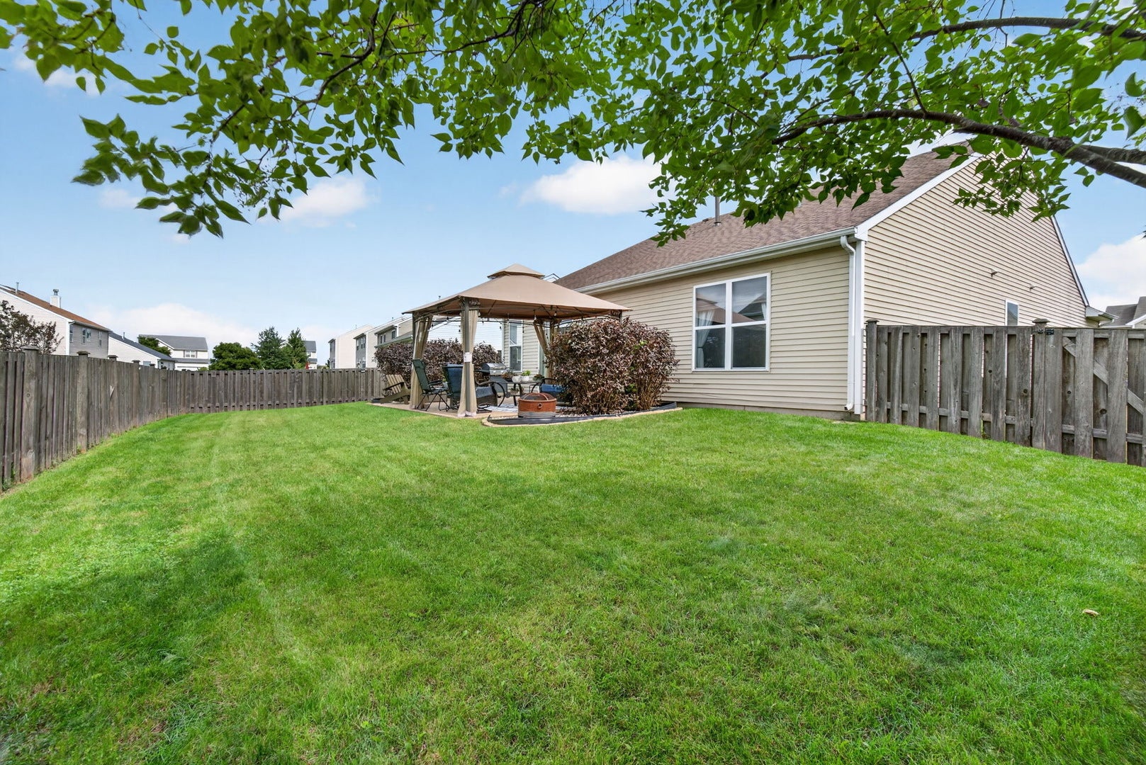 1611 Balboa Drive, Minooka, IL 60447 1611 Balboa Drive, Minooka, IL 60447