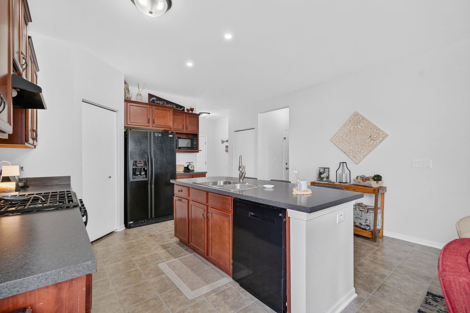 1611 Balboa Drive, Minooka, IL 60447 1611 Balboa Drive, Minooka, IL 60447