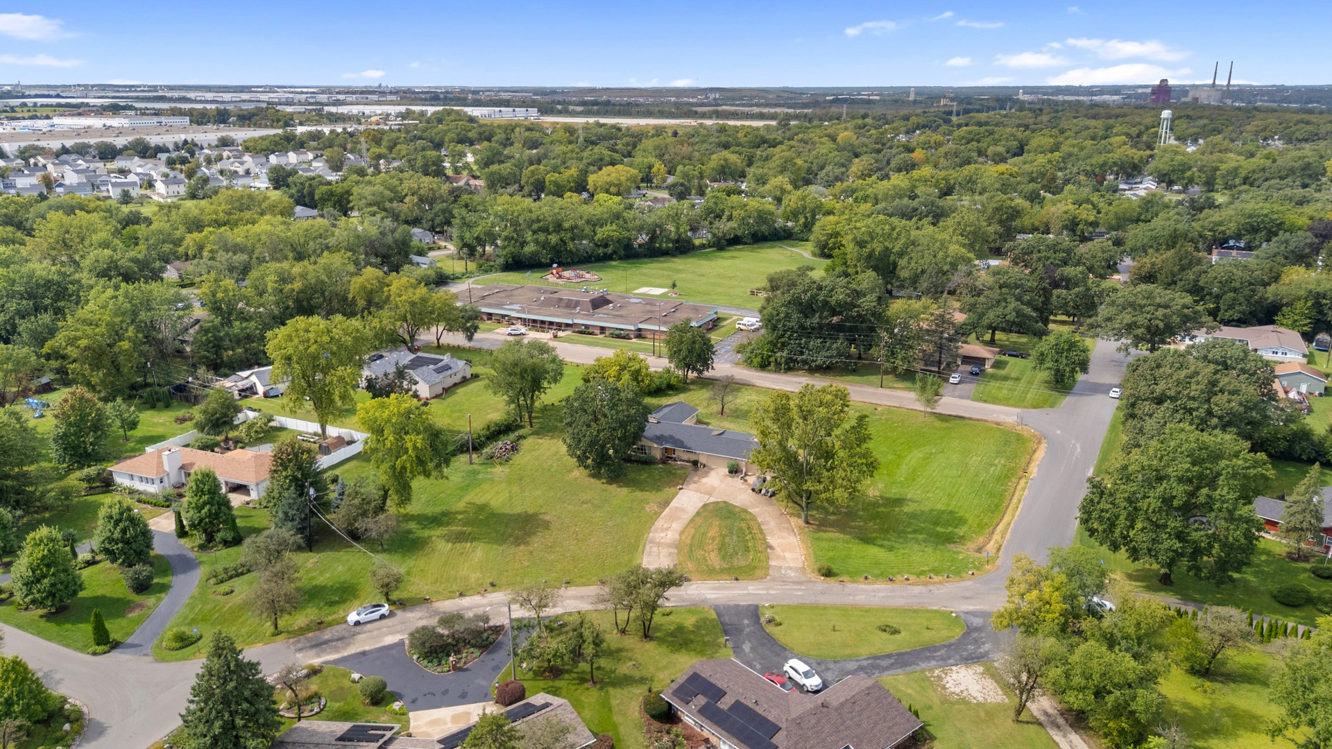 400 Sugar Creek Drive, Joliet, IL 60433 400 Sugar Creek Drive, Joliet, IL 60433