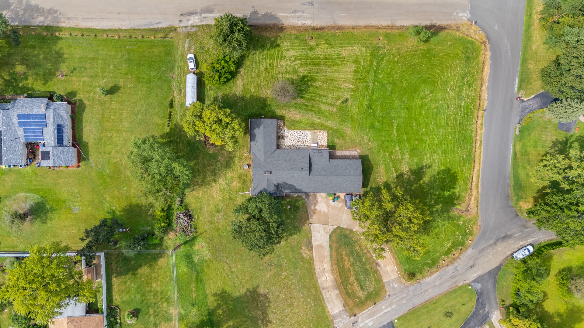 400 Sugar Creek Drive, Joliet, IL 60433 400 Sugar Creek Drive, Joliet, IL 60433