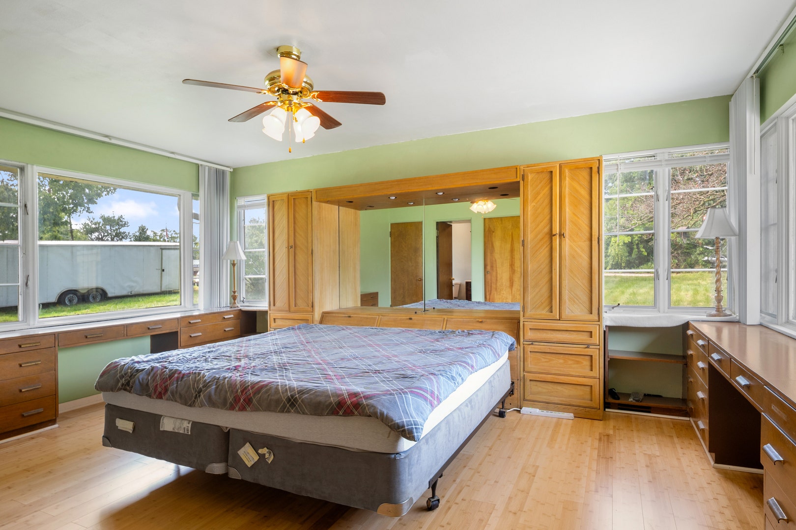 400 Sugar Creek Drive, Joliet, IL 60433 400 Sugar Creek Drive, Joliet, IL 60433