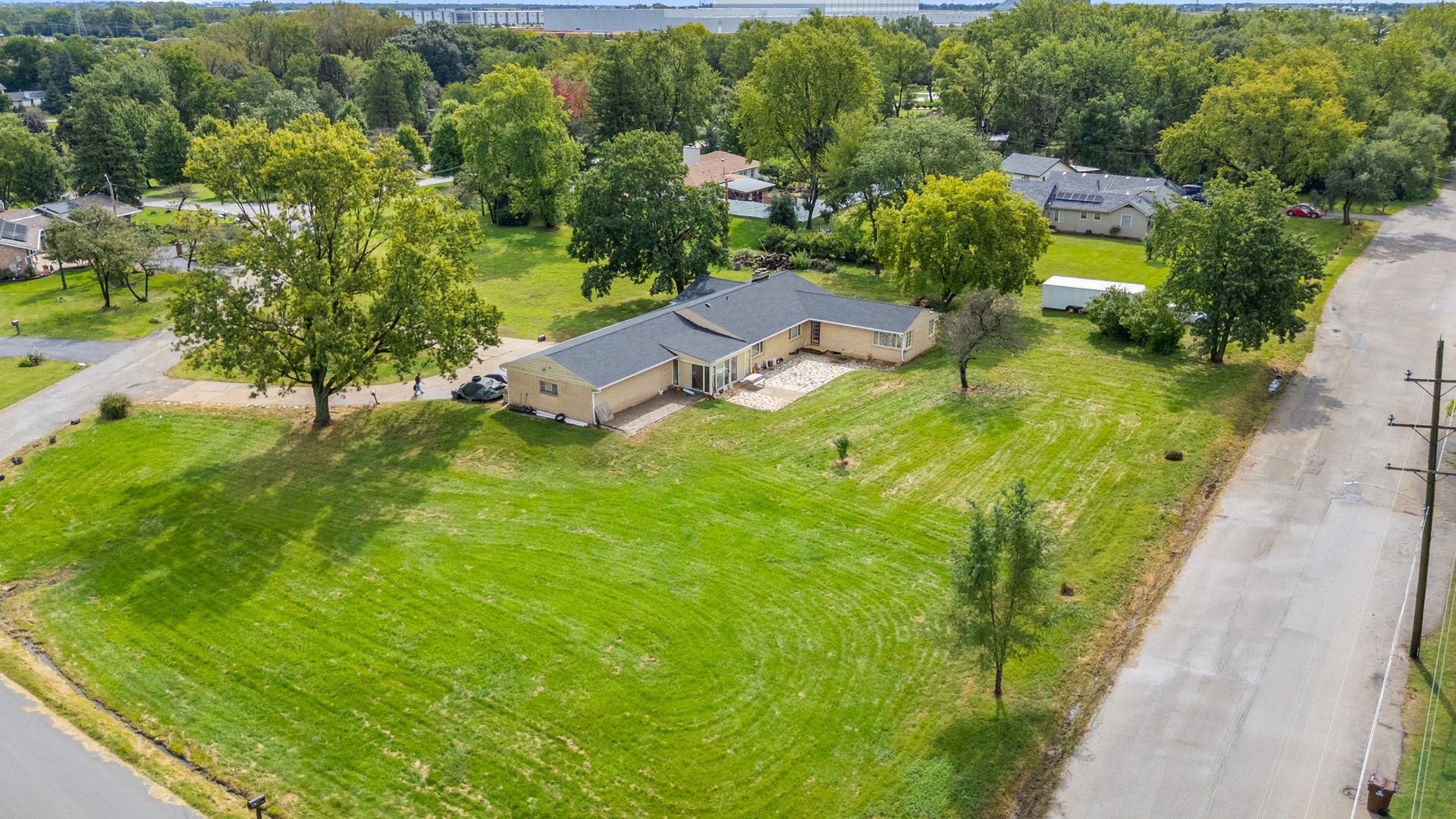 400 Sugar Creek Drive, Joliet, IL 60433 400 Sugar Creek Drive, Joliet, IL 60433