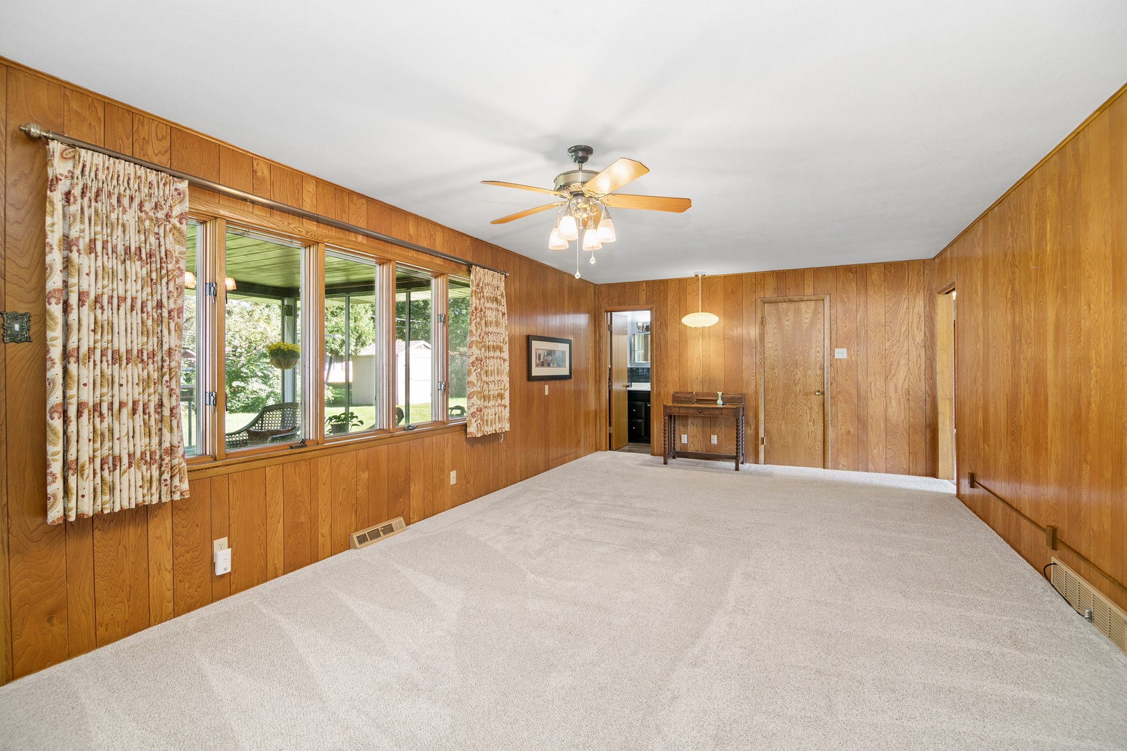 2705 Calmer Drive, Joliet, IL 60433 2705 Calmer Drive, Joliet, IL 60433