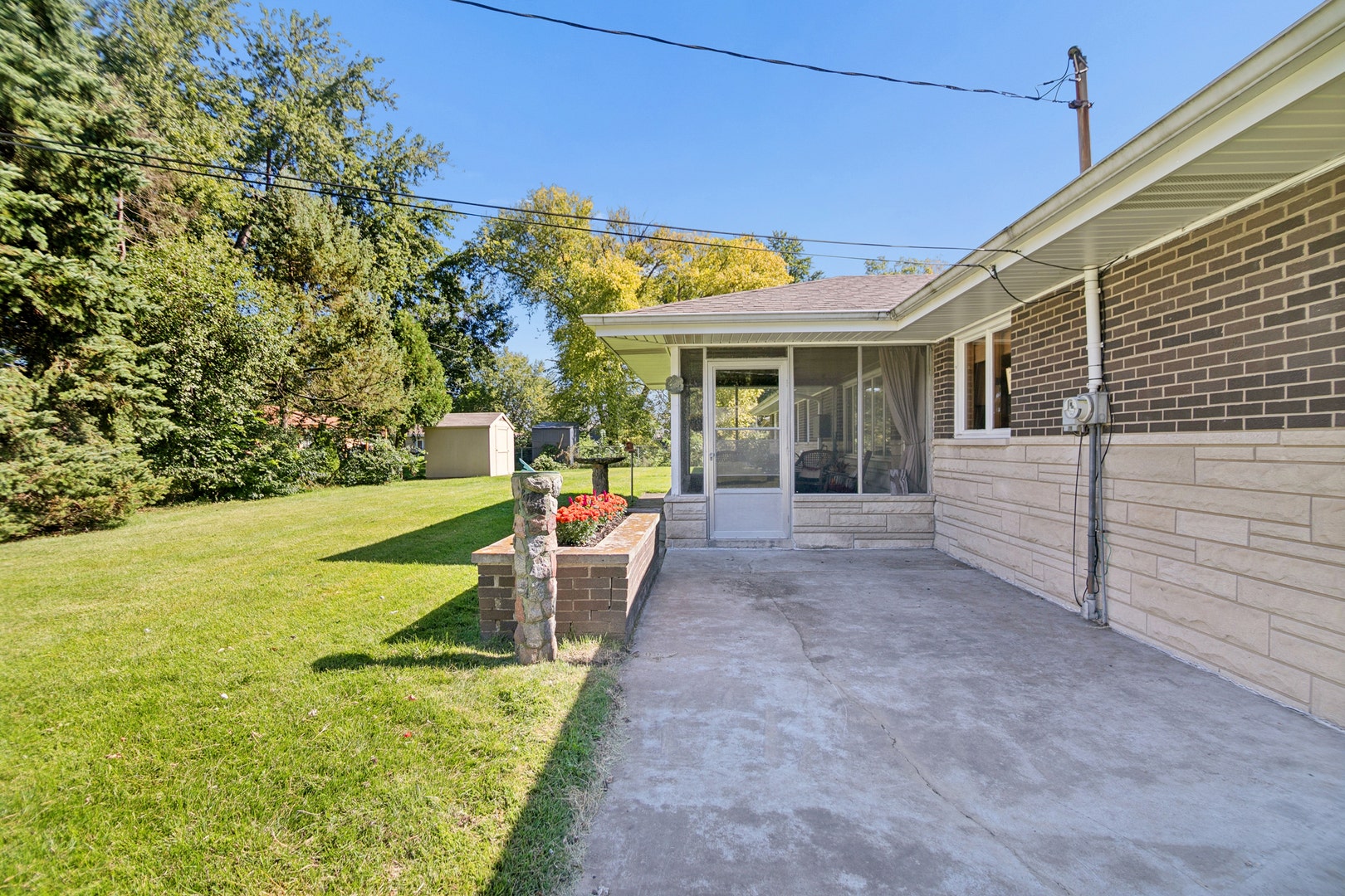 2705 Calmer Drive, Joliet, IL 60433 2705 Calmer Drive, Joliet, IL 60433