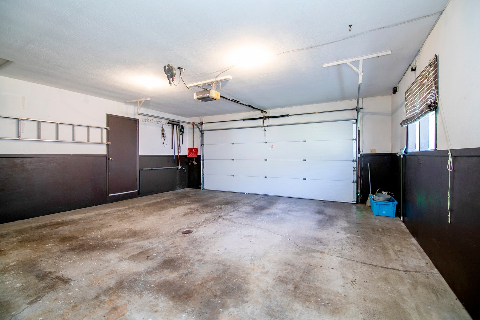 2705 Calmer Drive, Joliet, IL 60433 2705 Calmer Drive, Joliet, IL 60433