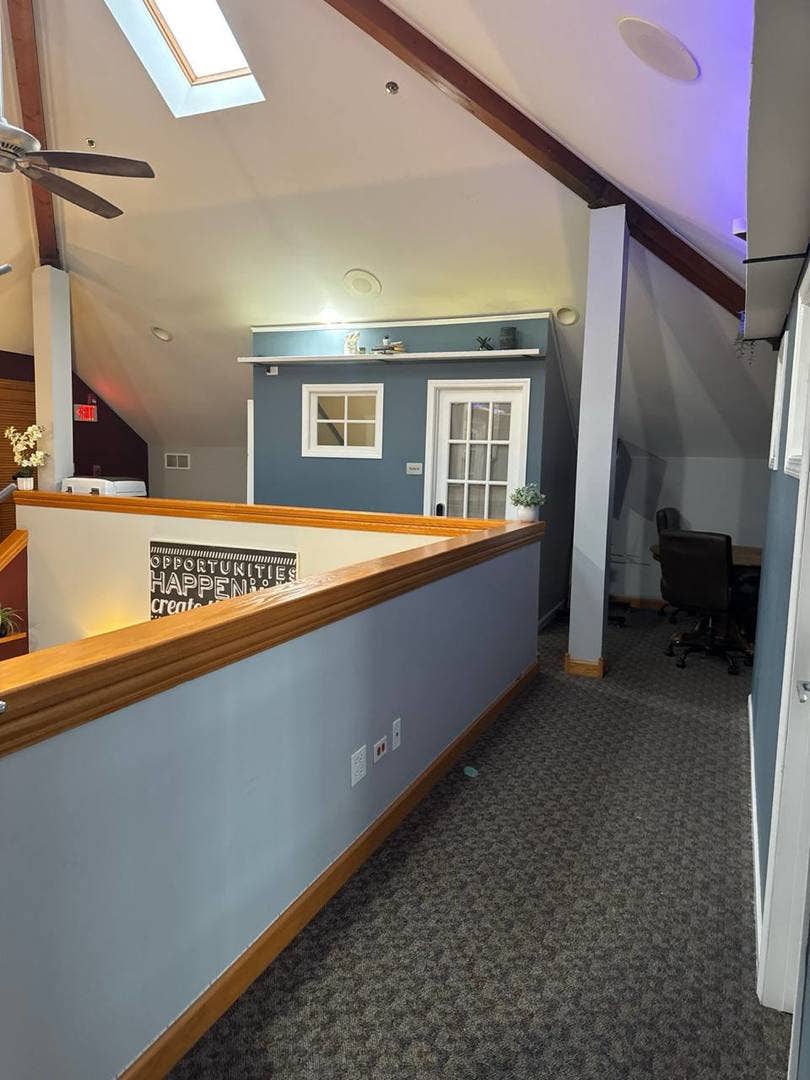 7030 Centennial Drive, Tinley Park, IL 60477 7030 Centennial Drive, Tinley Park, IL 60477