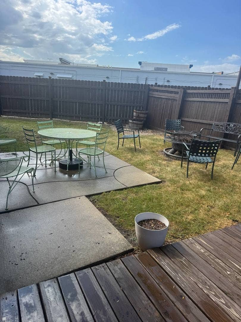 7030 Centennial Drive, Tinley Park, IL 60477 7030 Centennial Drive, Tinley Park, IL 60477